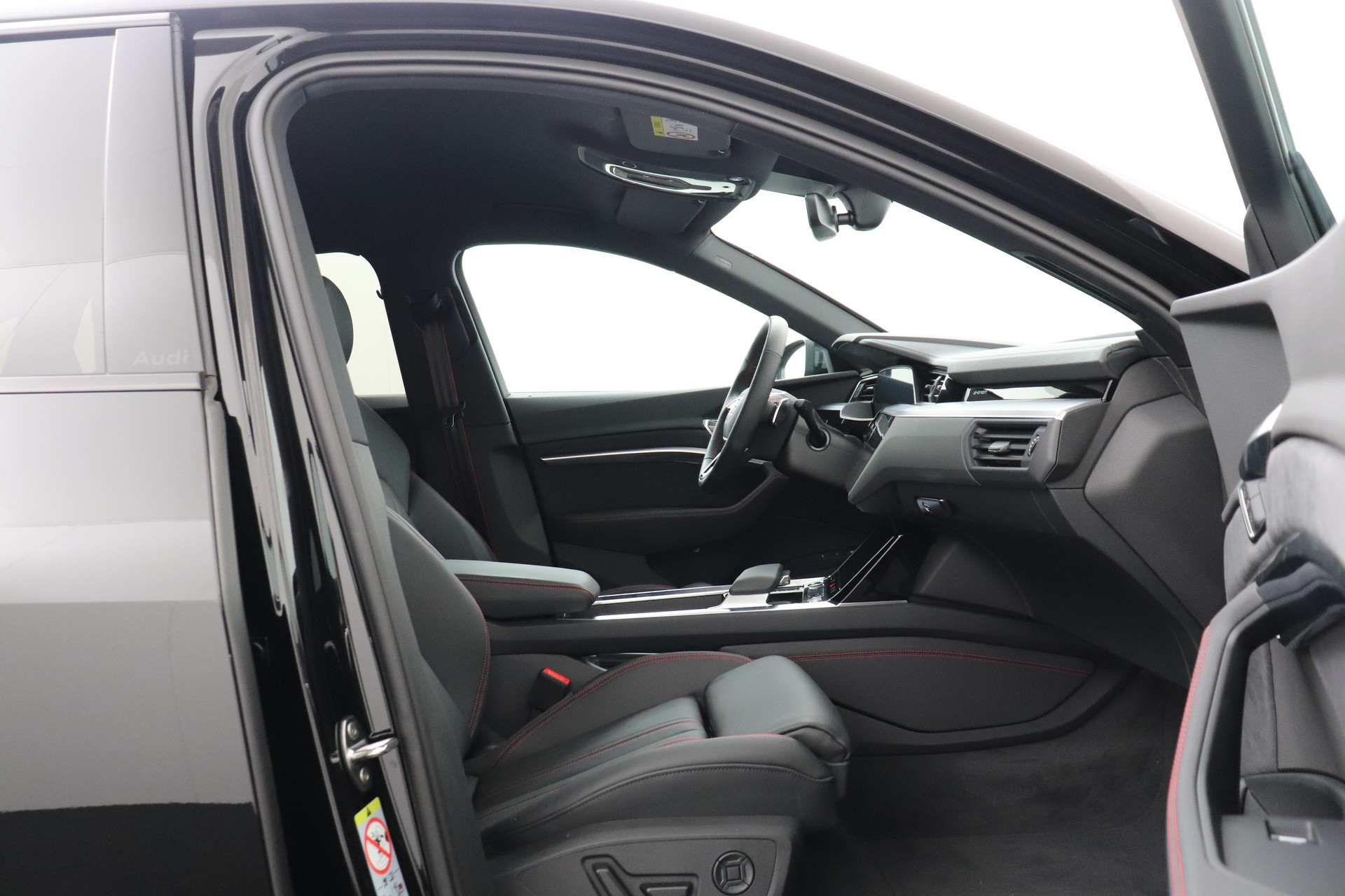 Hoofdafbeelding Audi Q8 Sportback e-tron