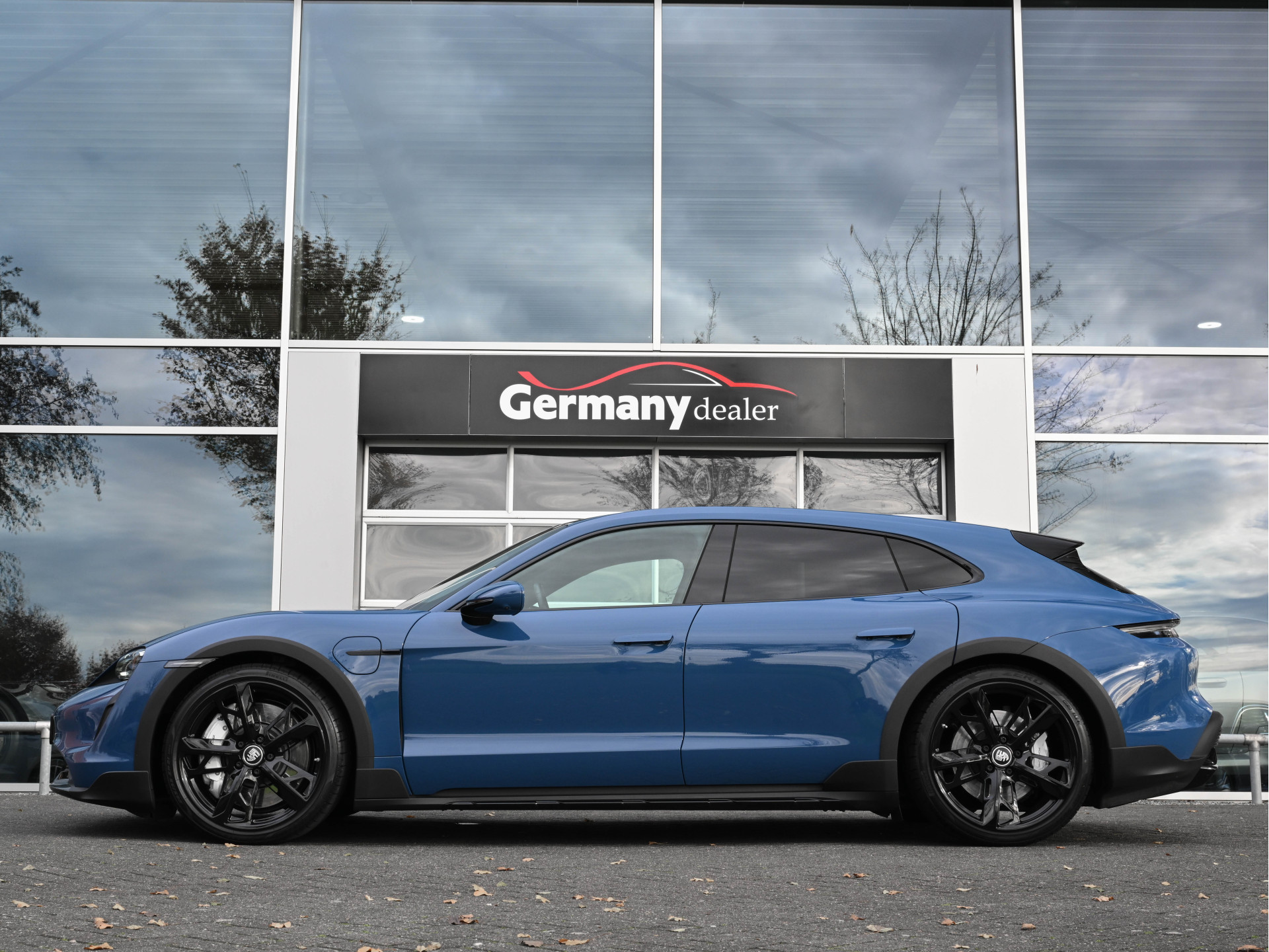 Hoofdafbeelding Porsche Taycan