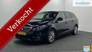 Peugeot 308 SW 1.2 PureTech Blue Lease Allure LM PANO TREKHAAK CRUISE CARPLAY NAVIGATIE.