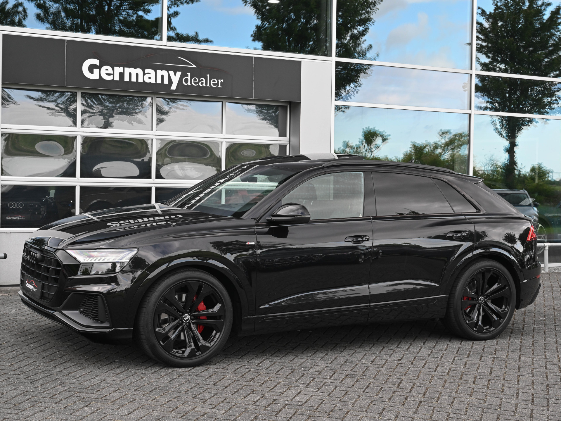 Hoofdafbeelding Audi Q8