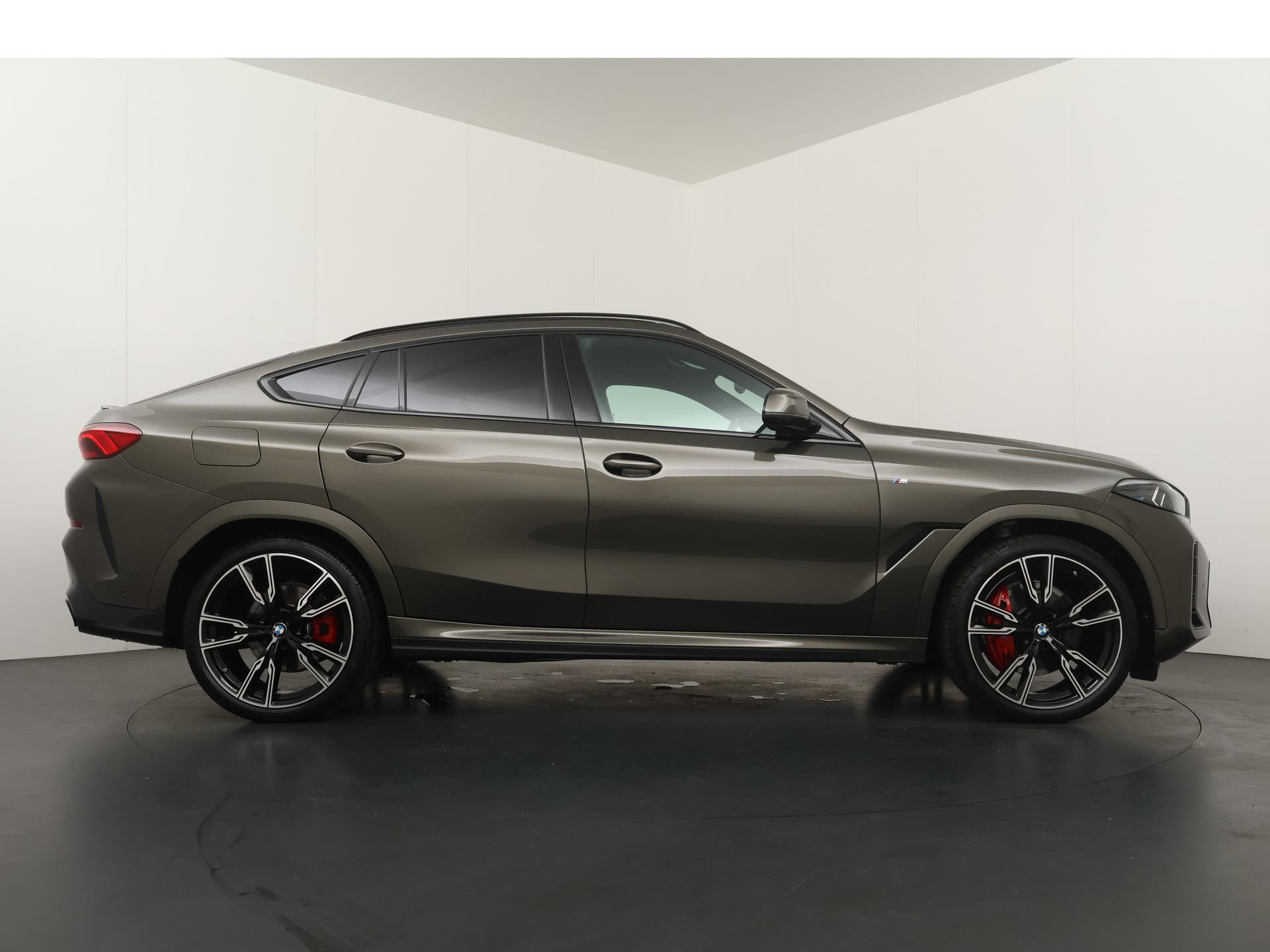Hoofdafbeelding BMW X6