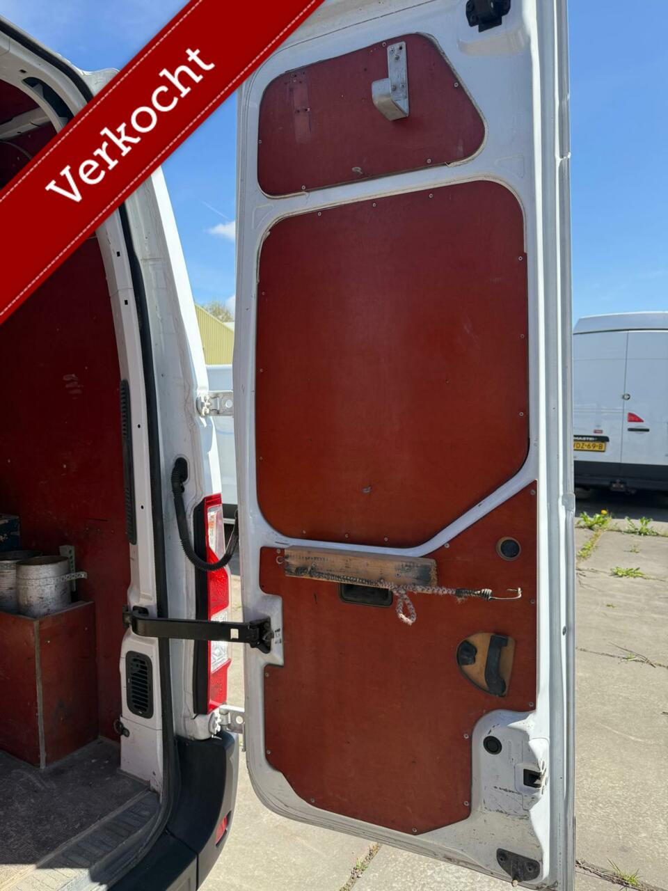 Hoofdafbeelding Nissan NV400