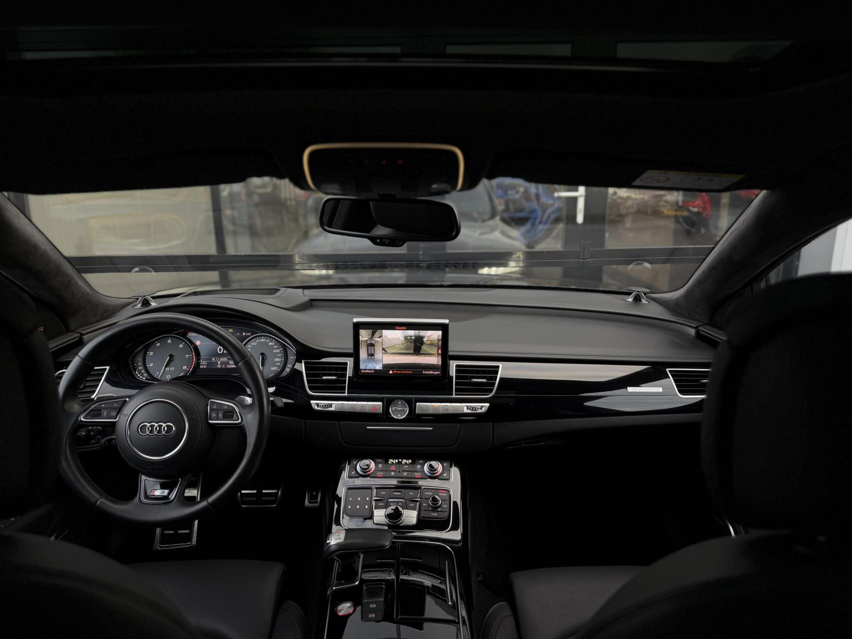 Hoofdafbeelding Audi S8