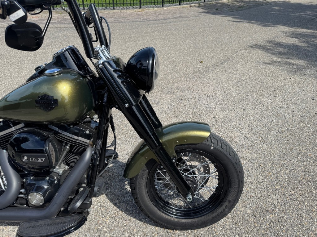 Hoofdafbeelding Harley-Davidson Slim Fls