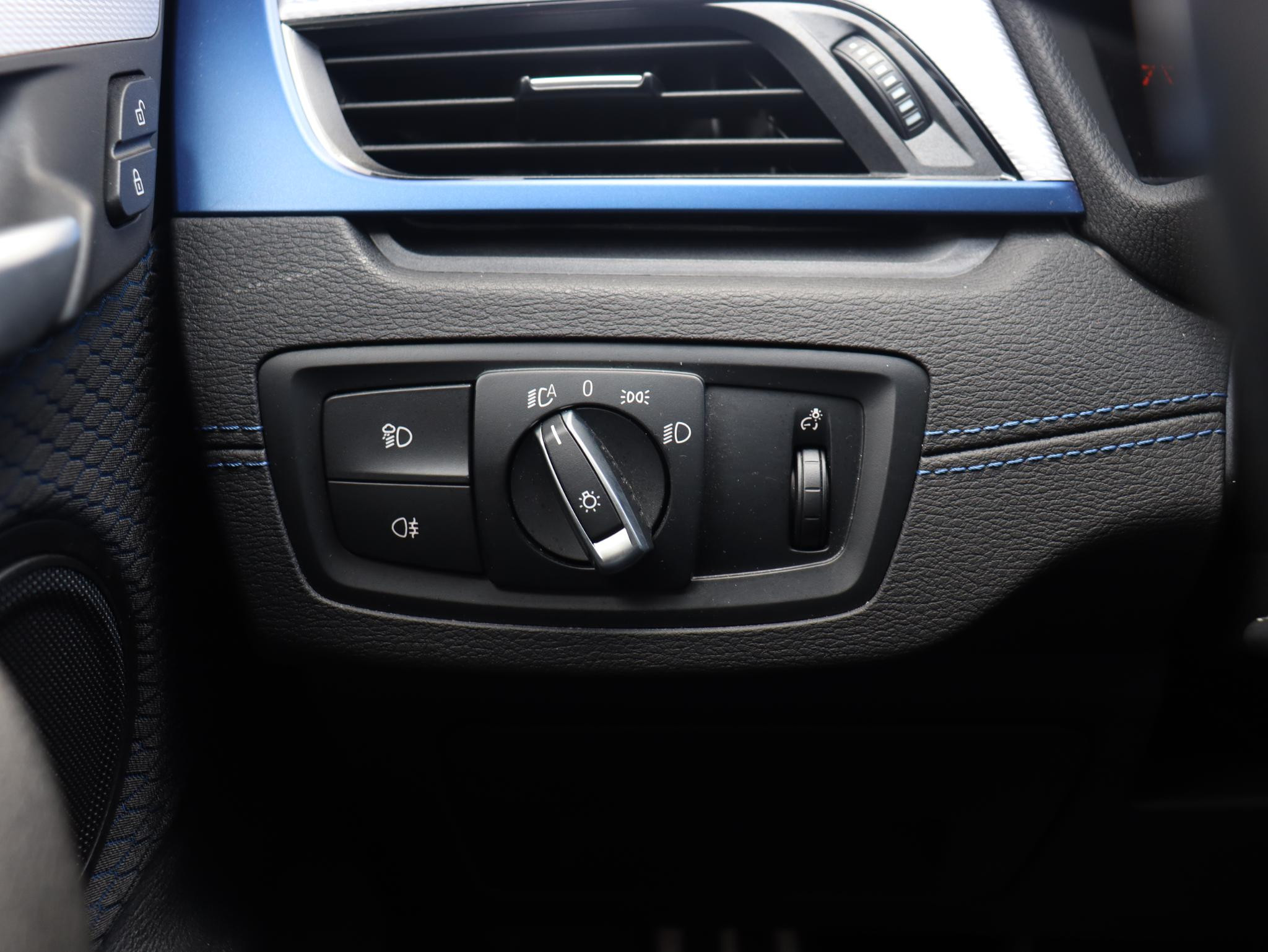 Hoofdafbeelding BMW X2