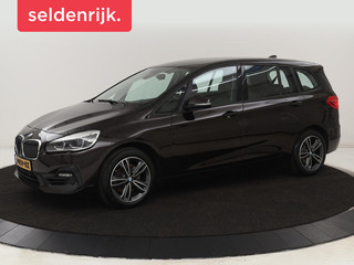BMW 2-serie Gran Tourer 218i High Executive | Leder | Head-Up | Trekhaak |  Stoelverwarming | Navigatie | Full LED | Parkeerhulp | Climate control