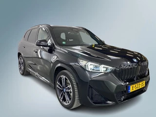BMW iX1 BMW iX1 xDrive30 Launch Edition 67 kWh - afbeelding nr 2