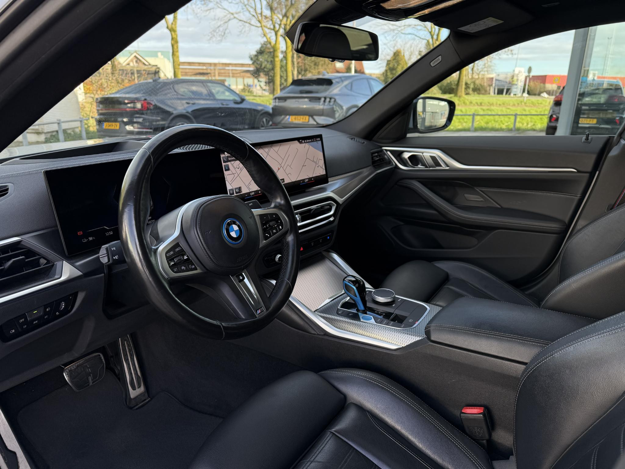 Hoofdafbeelding BMW i4