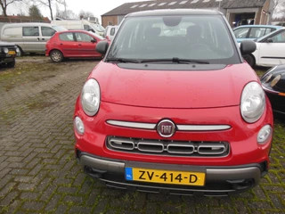 Fiat 500L 0.9 TwinAir CityCross Staat in De Krim