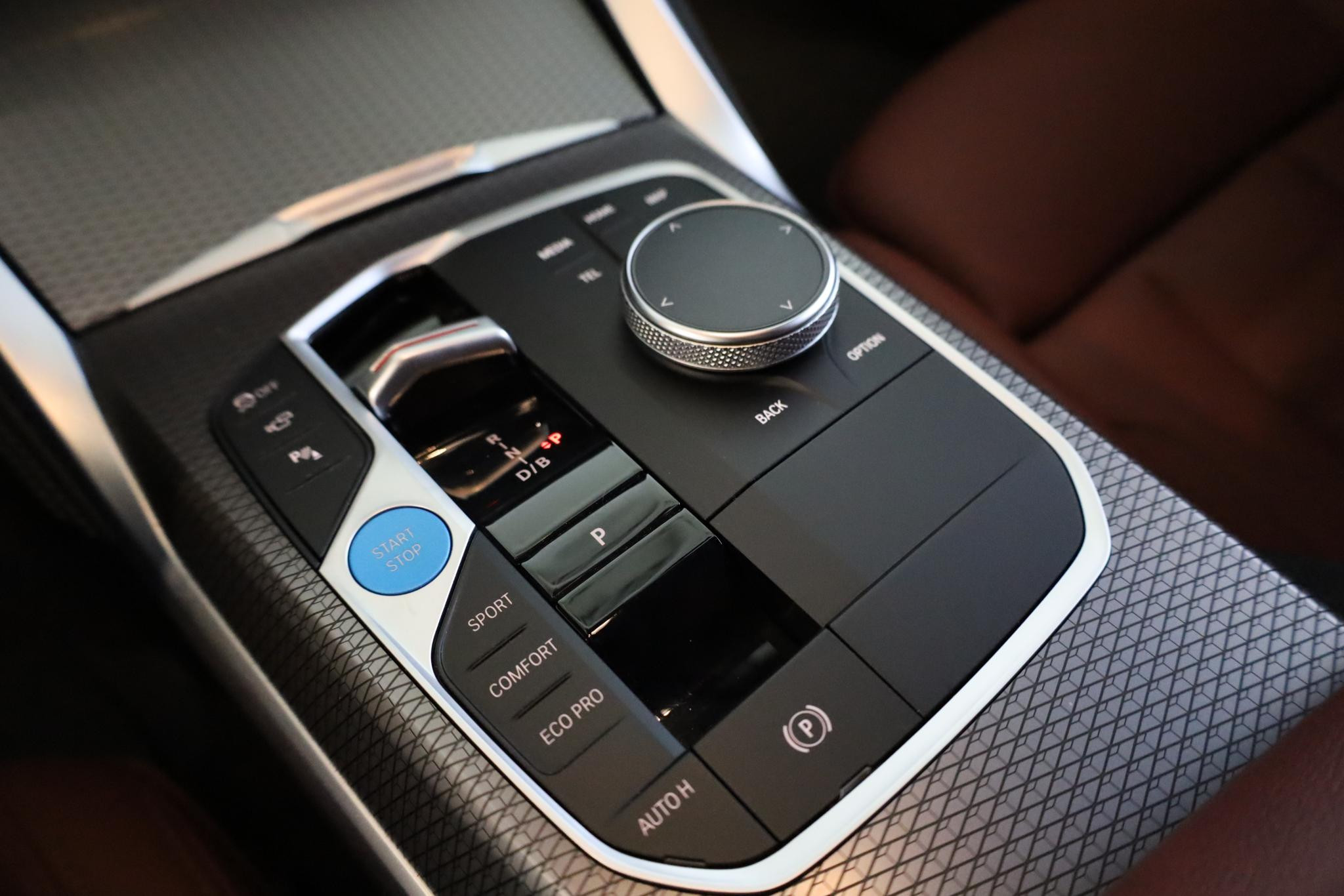 Hoofdafbeelding BMW i4