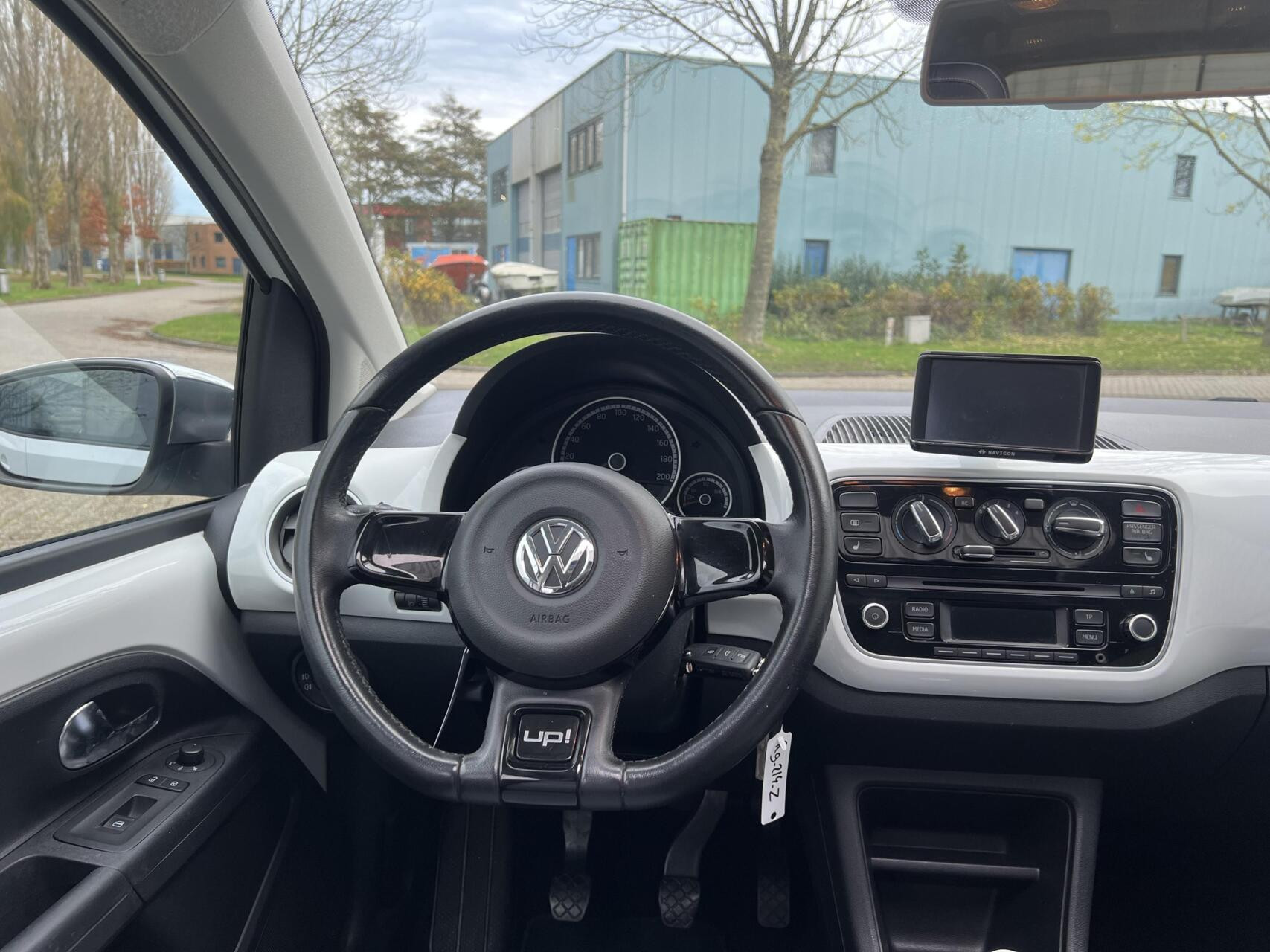 Hoofdafbeelding Volkswagen up!