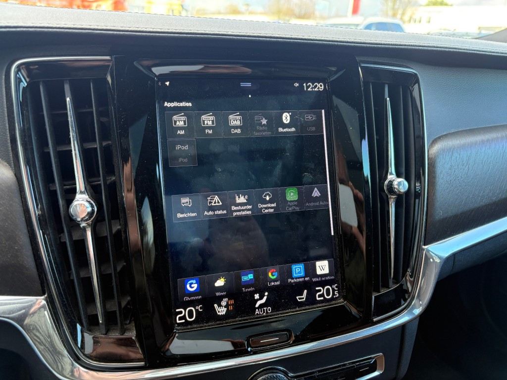 Hoofdafbeelding Volvo V90