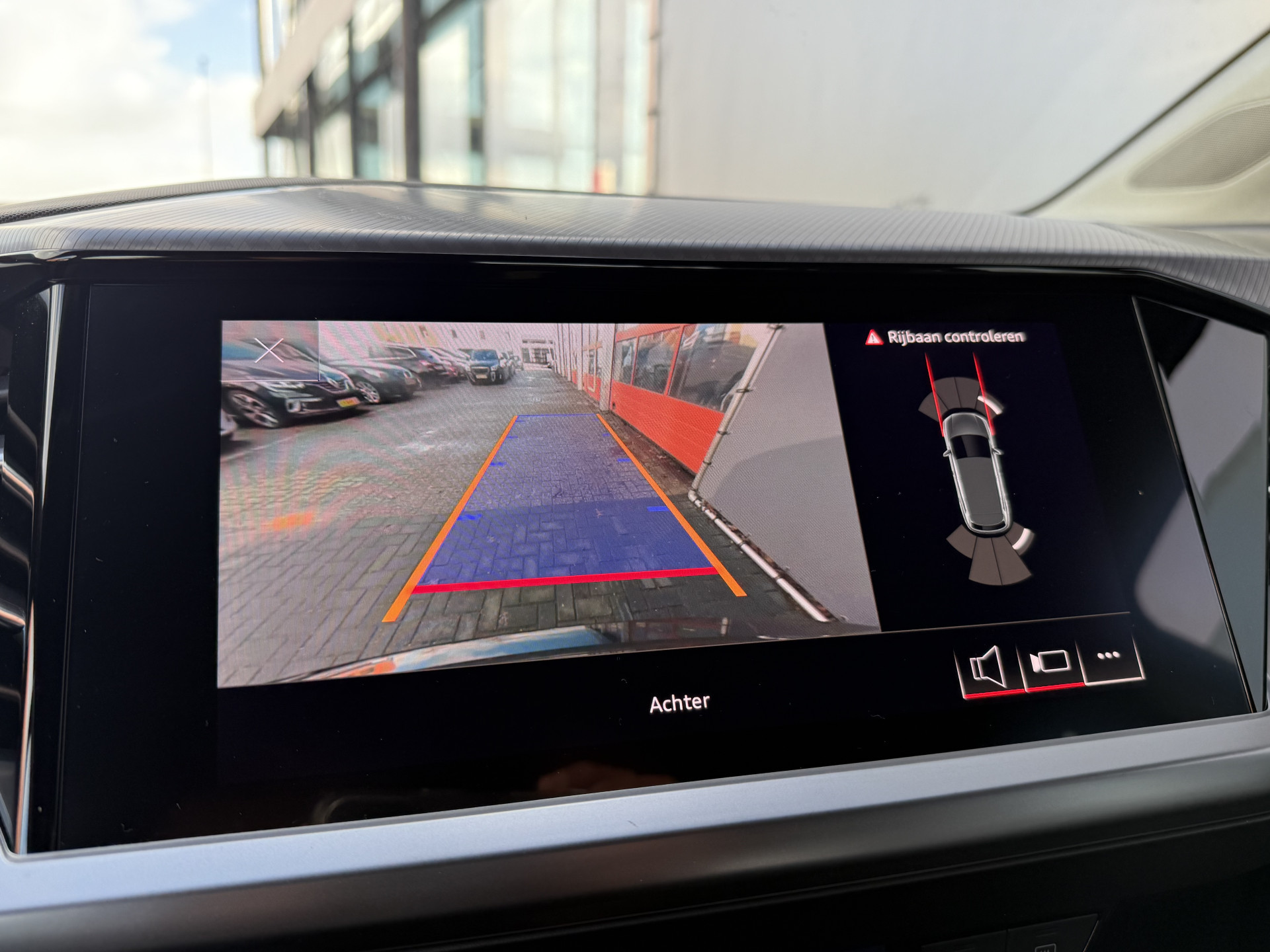 Hoofdafbeelding Audi Q4 e-tron