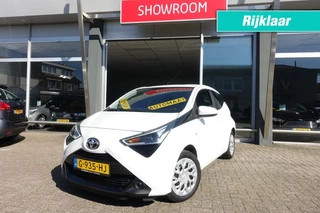 Toyota Aygo 1.0 VVT-I X-PLAY AUTOMAAT camera 100%NL (All-in prijs)