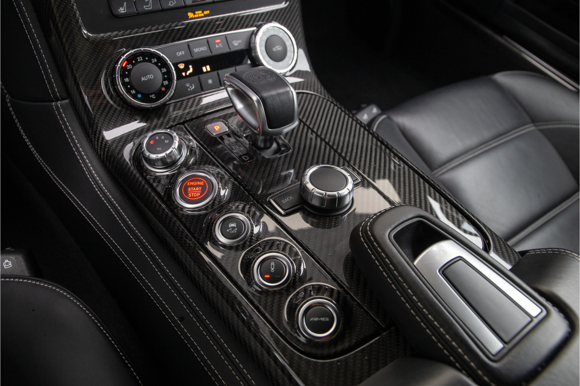 Hoofdafbeelding Mercedes-Benz SLS Roadster