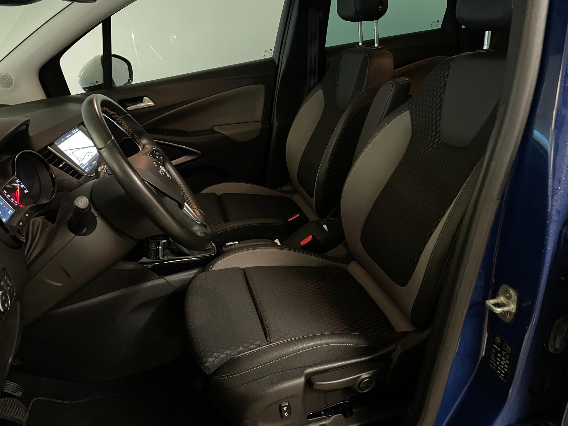 Hoofdafbeelding Opel Crossland X