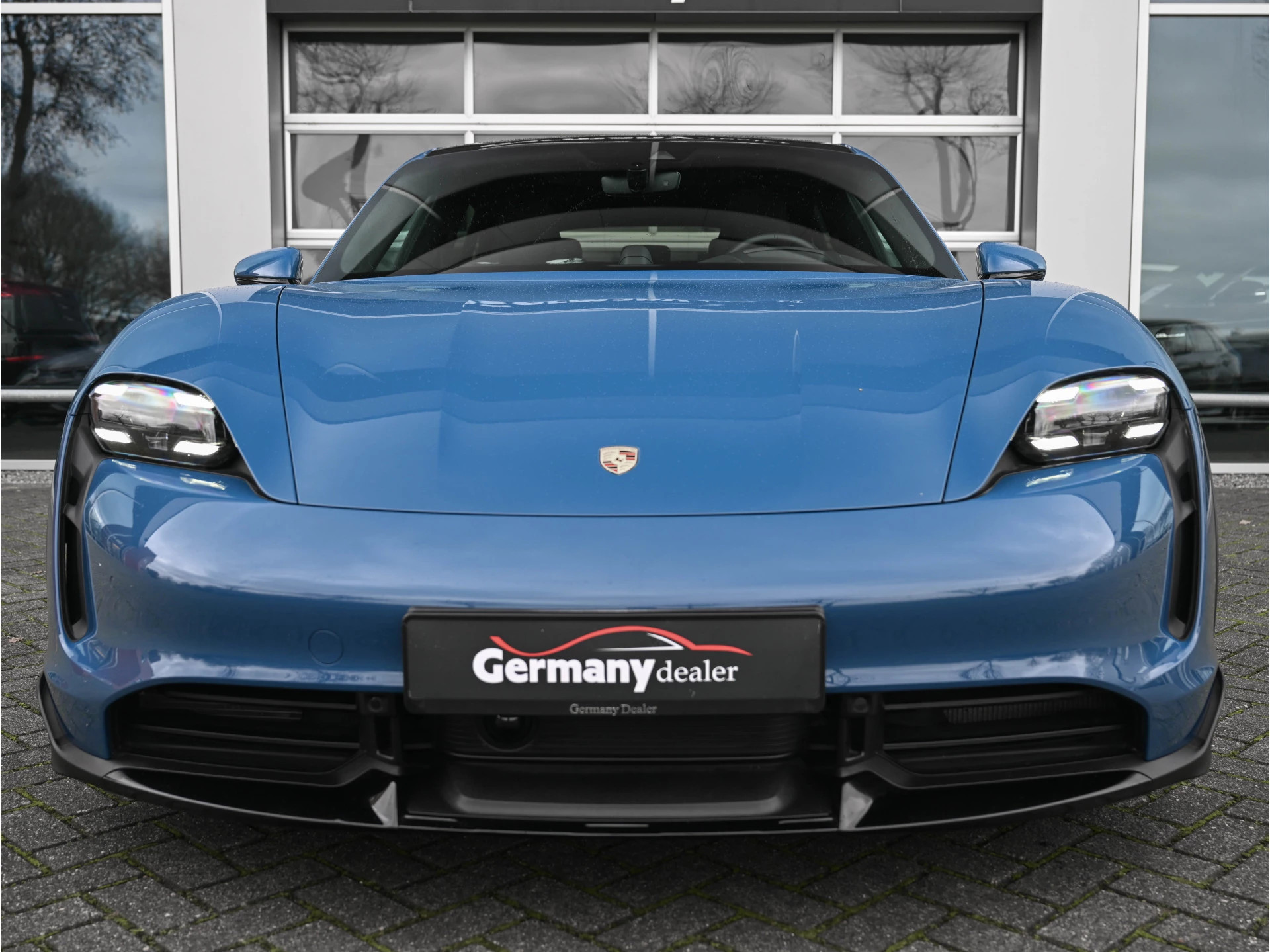 Hoofdafbeelding Porsche Taycan