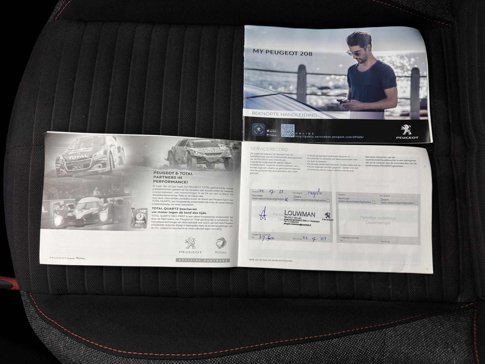 Hoofdafbeelding Peugeot e-208