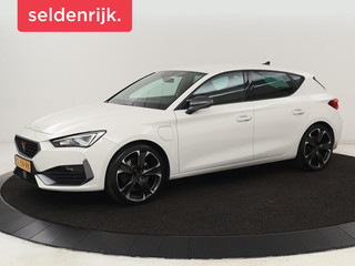 CUPRA Leon 1.4 eHybrid VZ | 245pk | Carplay | Navigatie |  Sfeerverlichting | Keyless | Sportstoelen | Digital Cockpit | Parkeerhulp | PHEV | Plug In