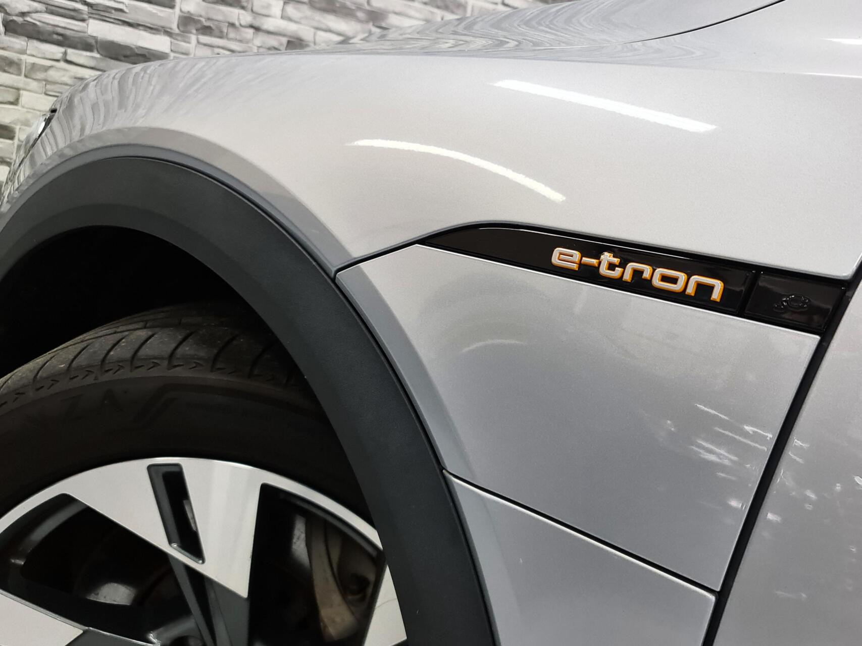 Hoofdafbeelding Audi e-tron