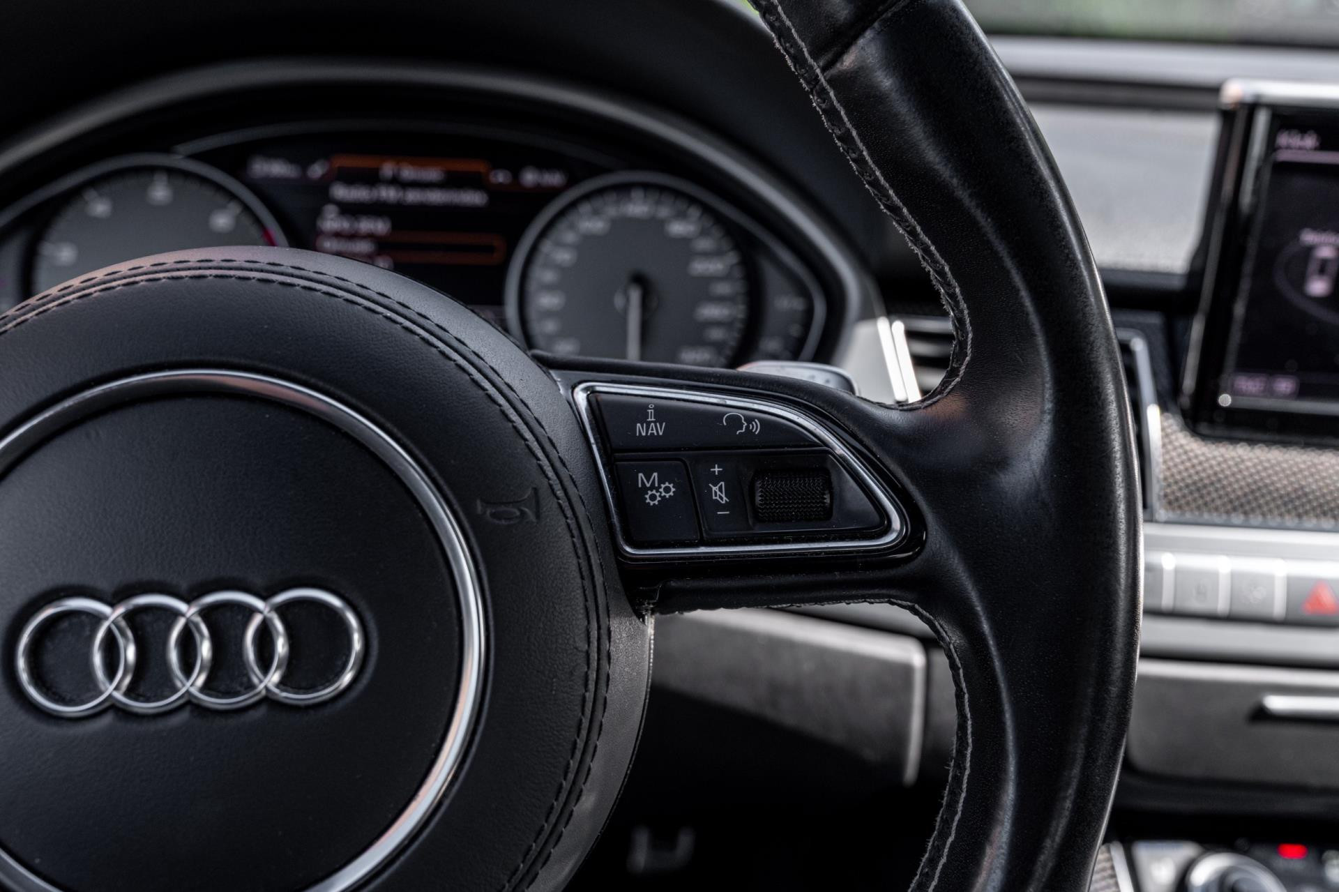 Hoofdafbeelding Audi S8