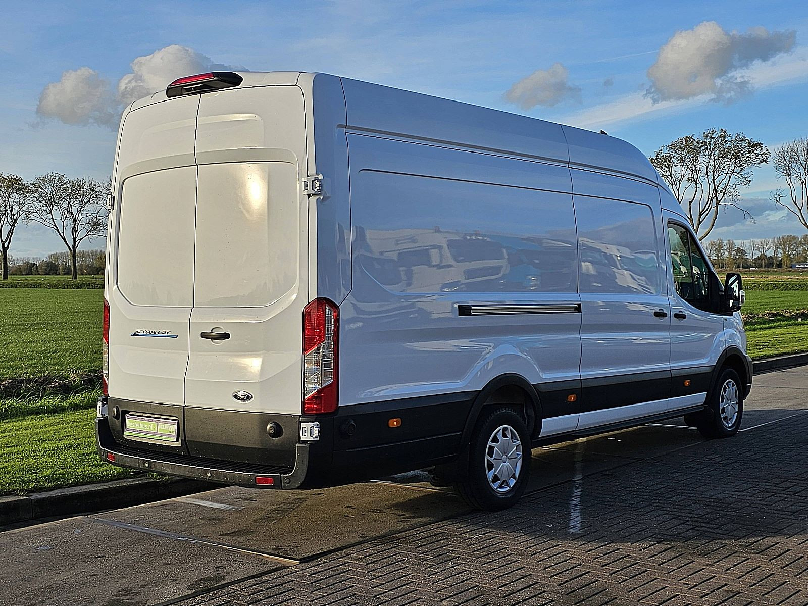 Hoofdafbeelding Ford E-Transit