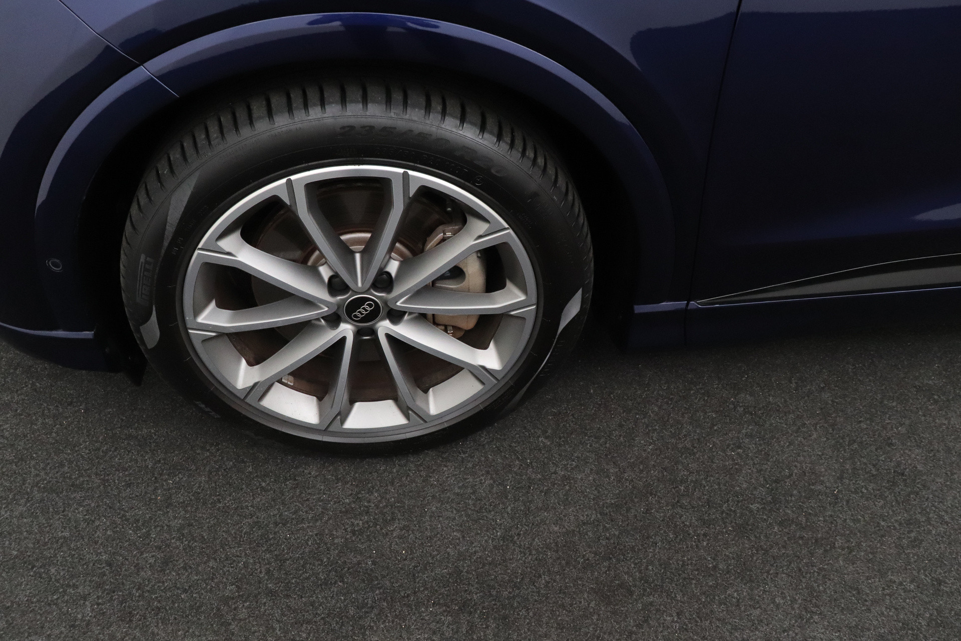 Hoofdafbeelding Audi Q4 e-tron