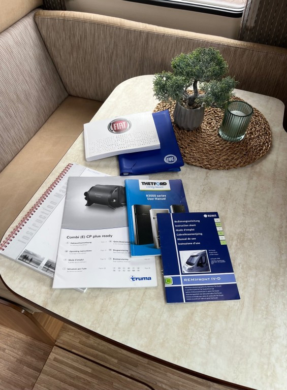 Hoofdafbeelding Carado T447 Lengtebedden Hefbed