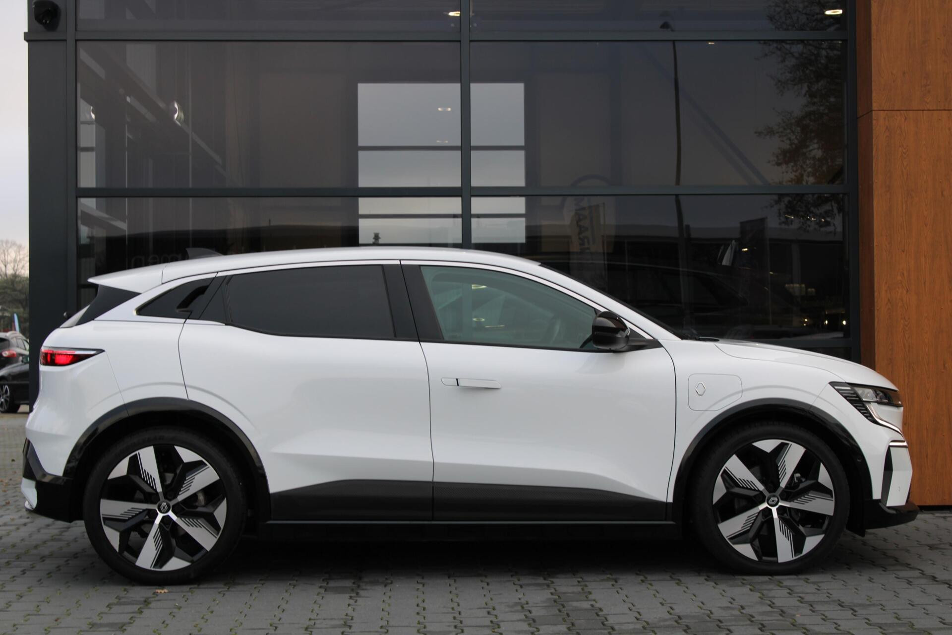 Hoofdafbeelding Renault Megane E-Tech