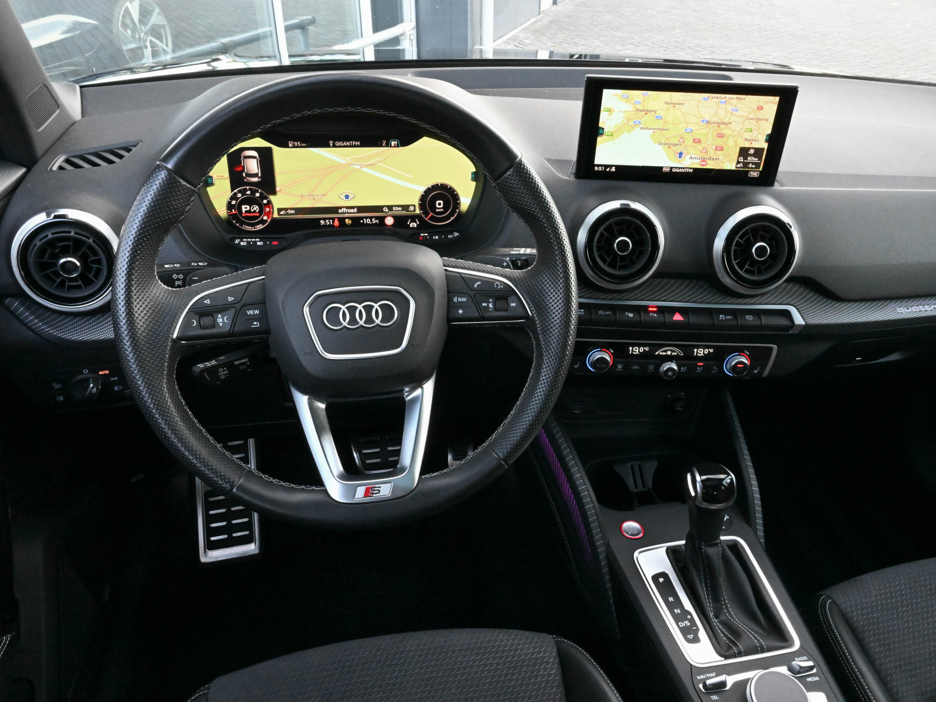 Hoofdafbeelding Audi SQ2