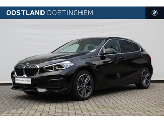 BMW 1 Serie 118i Sport Line Automaat / Sportstoelen / LED / Cruise Control / Live Cockpit Professional