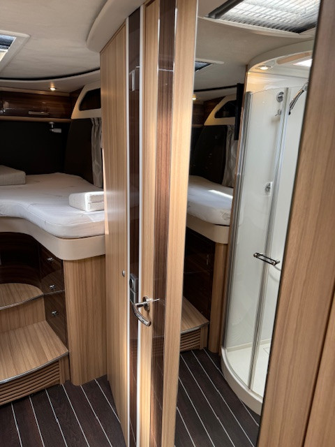 Hoofdafbeelding Knaus R03