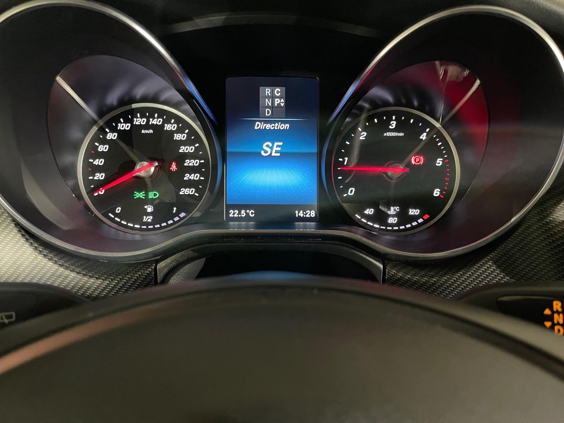 Mercedes-Benz-Classe V-image-1