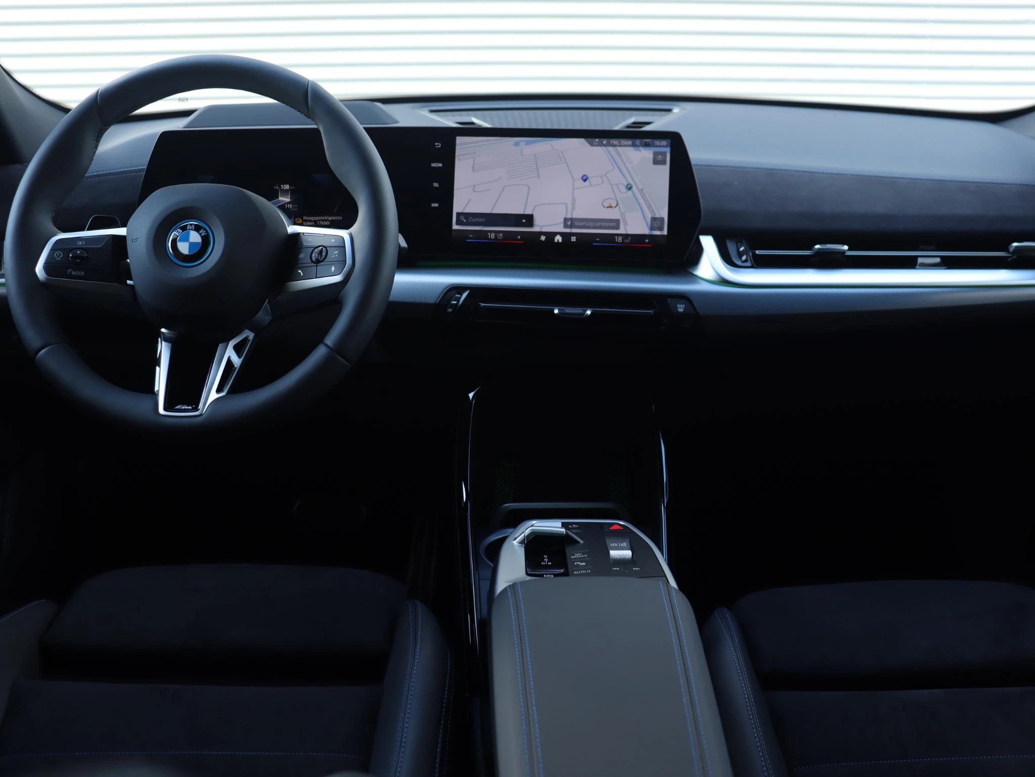 Hoofdafbeelding BMW iX2