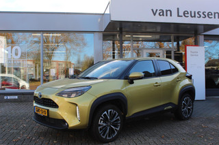 Toyota Yaris Cross 1.5 HYBRID 115 BUSINESS AFN.TREKHAAK ALL SEASONS DODEHOEKDETECTIE STUUR/STOELVERW. LED KEYLESS SENSOREN V+A PRIVACY GLASS