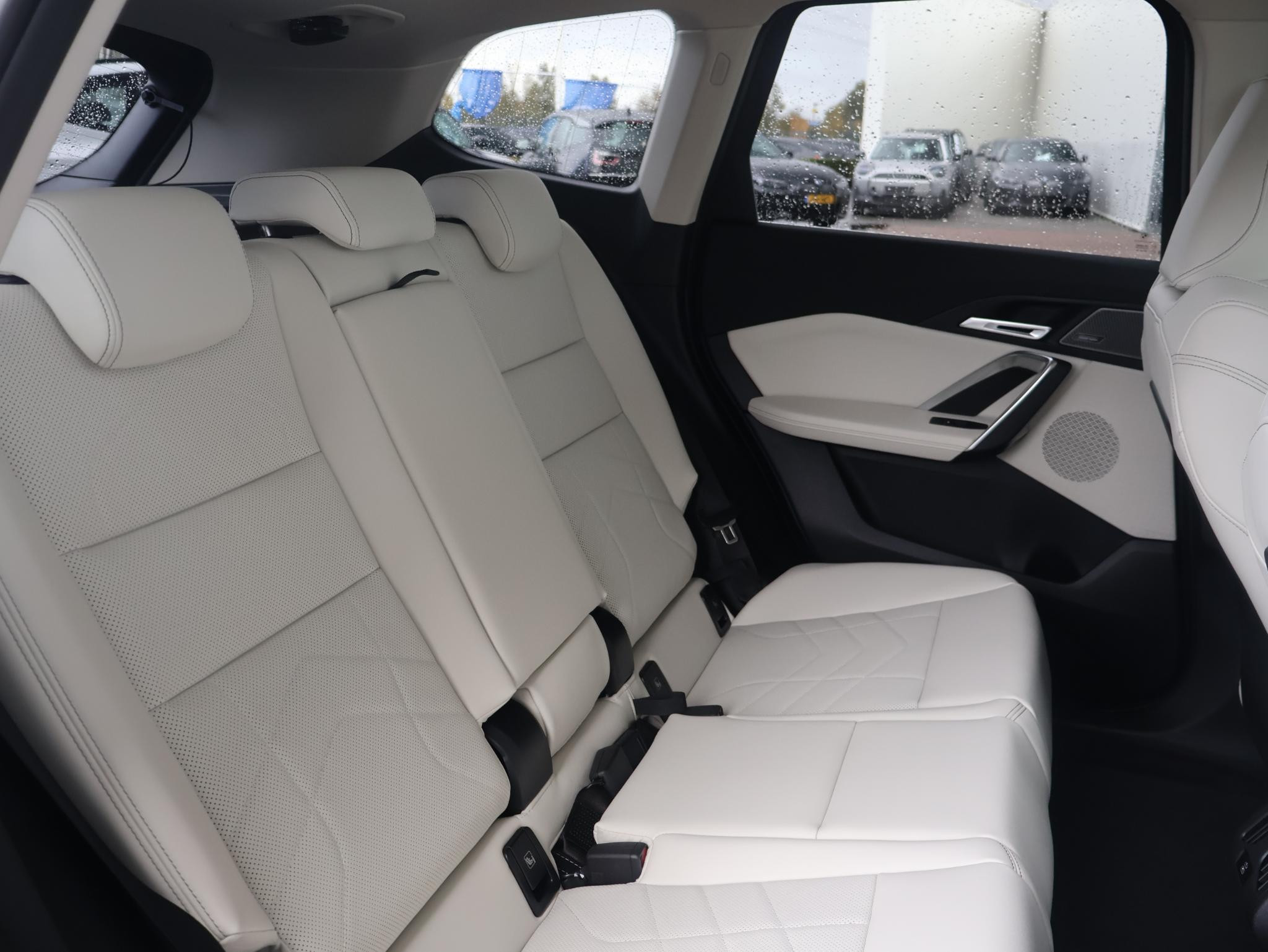 Hoofdafbeelding BMW iX1