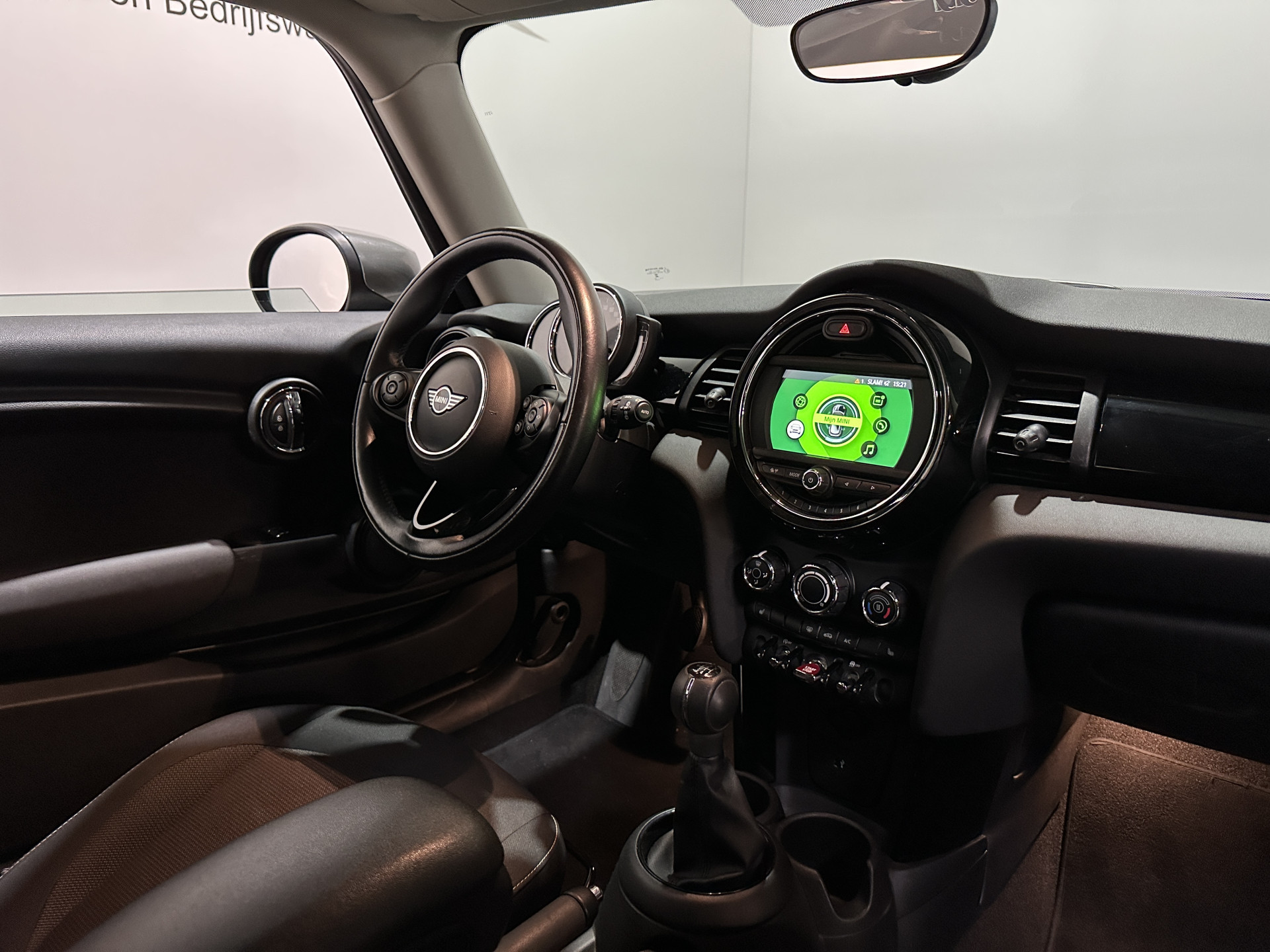 Hoofdafbeelding MINI One