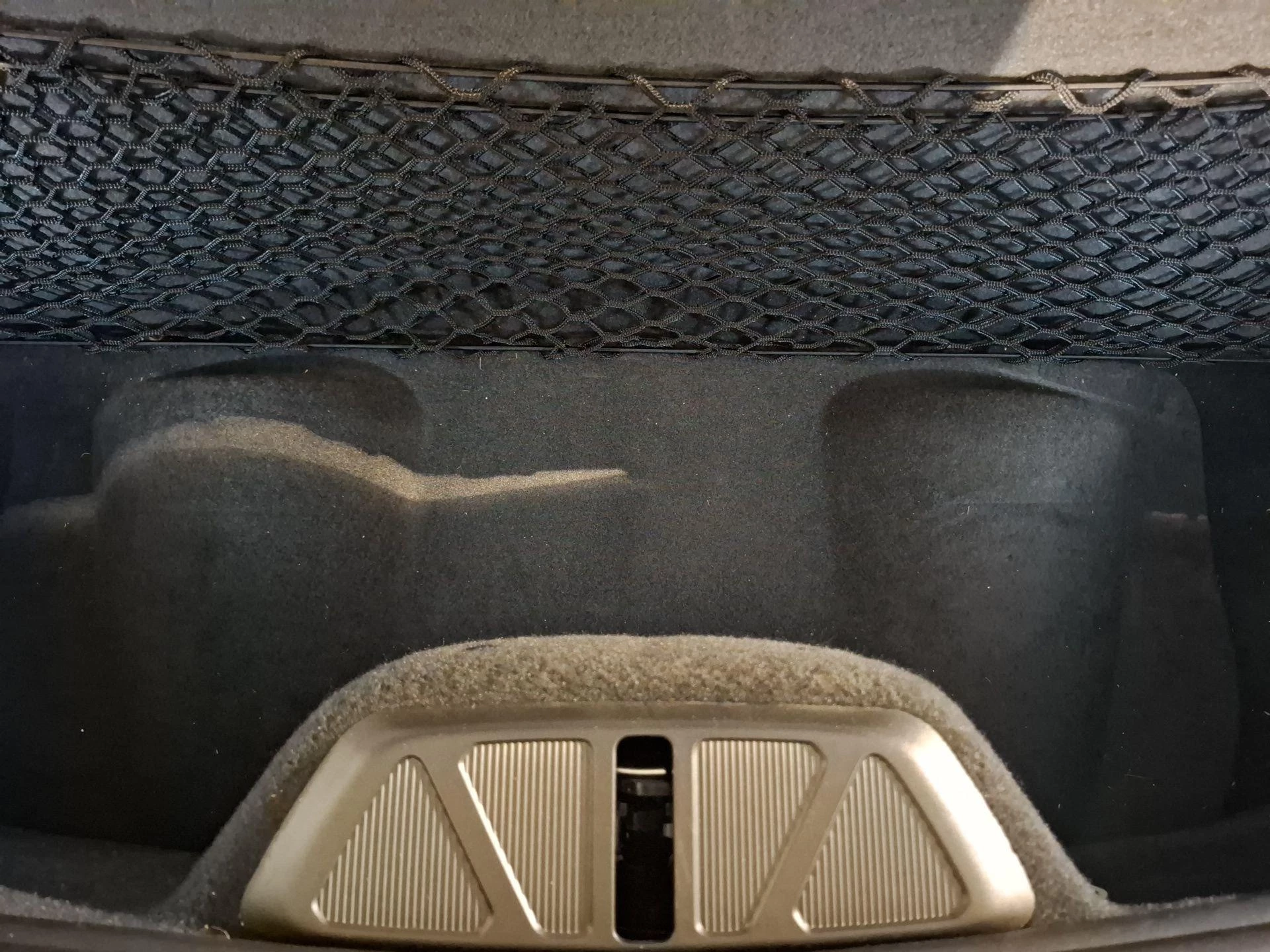 Chevrolet-Corvette-image-10