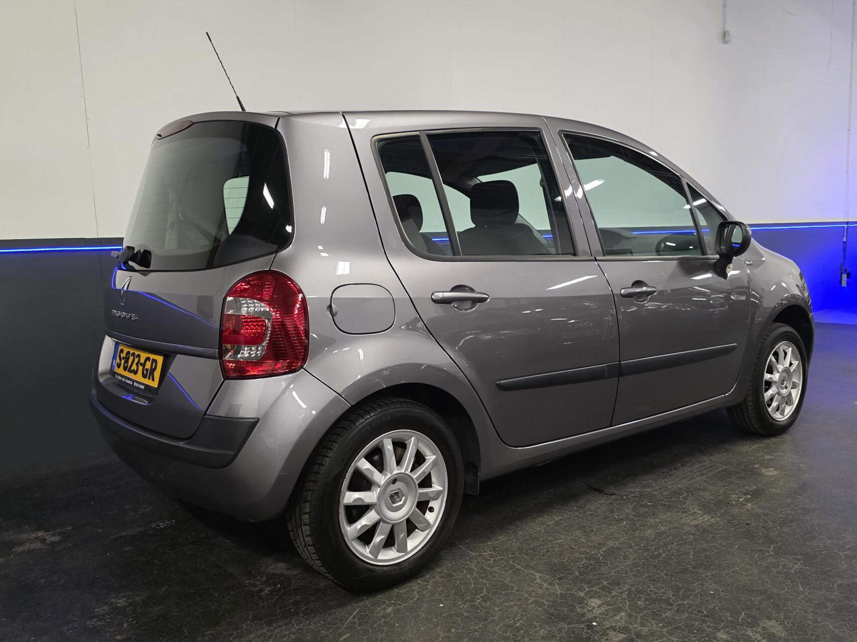 Hoofdafbeelding Renault Modus