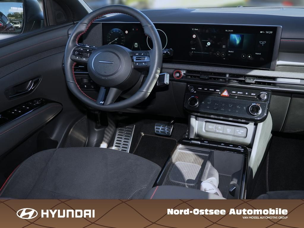 Hyundai-Tucson Hybrid-image-6