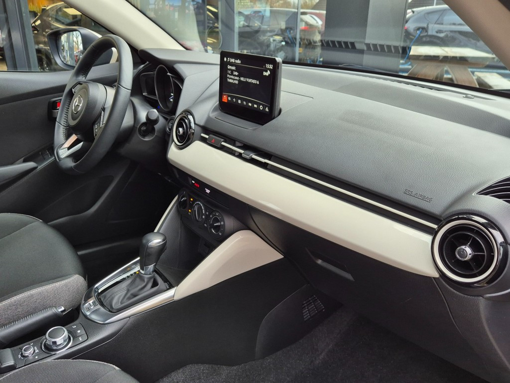 Hoofdafbeelding Mazda 2