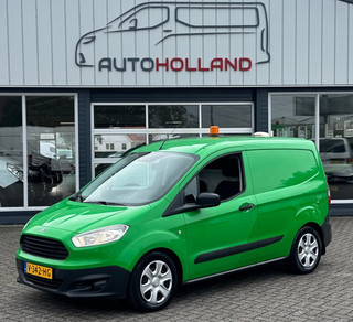 Ford Transit Courier 1.6 TDCI 70KW 95PK AIRCO/ NAVIGATIE/ CRUISE CONTROL/ TREKHAAK/ 100% DEALERONDERHOUDEN