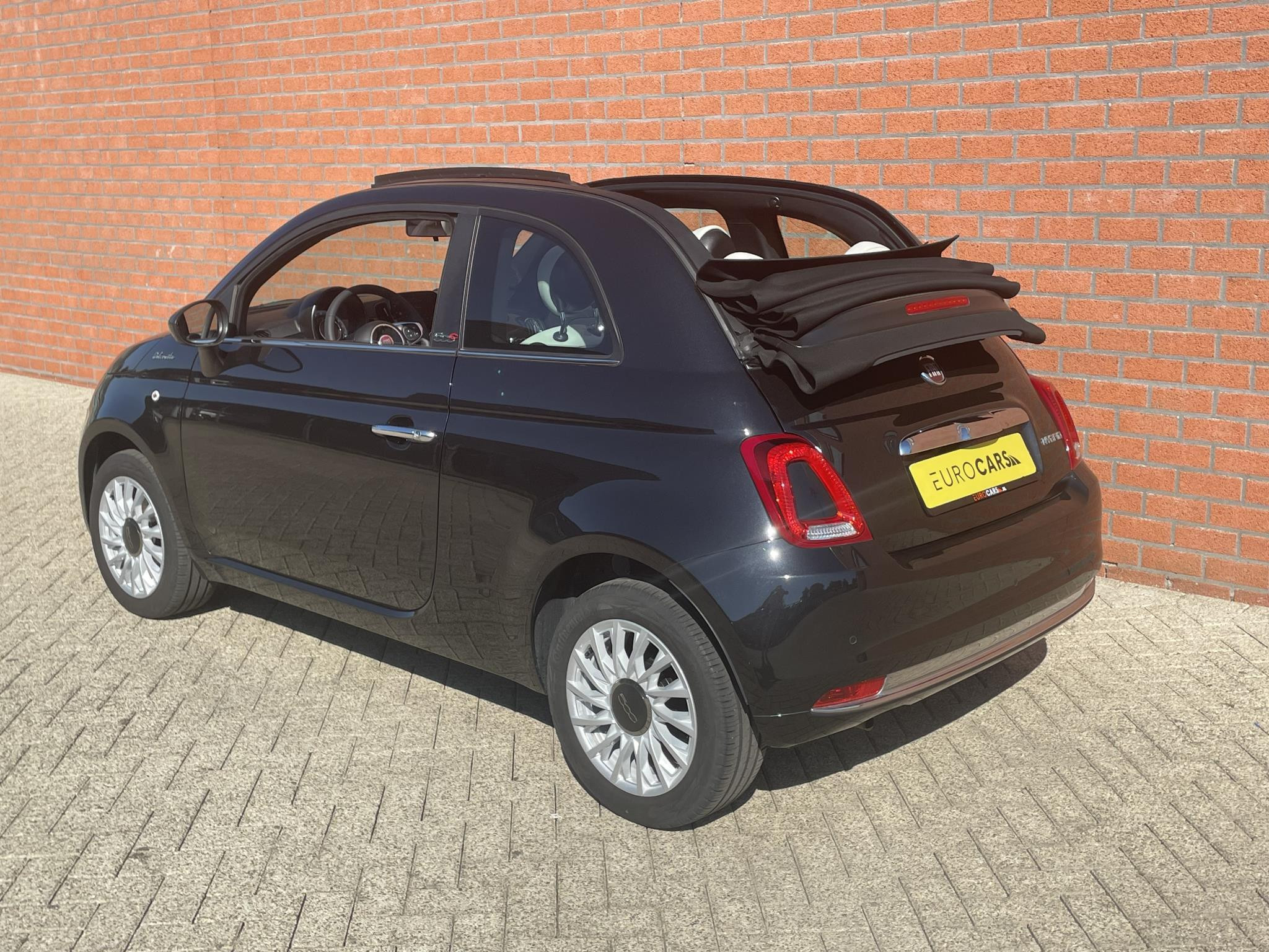 Hoofdafbeelding Fiat 500C