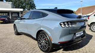 Ford Mustang Mach-E Ford Mustang Mach-E 98kWh 487 pk AWD GT Extended 486pk | Panoramadak | Vapor blue | Garantie tot  27-02-2028 of 100.000 KM - afbeelding nr 7