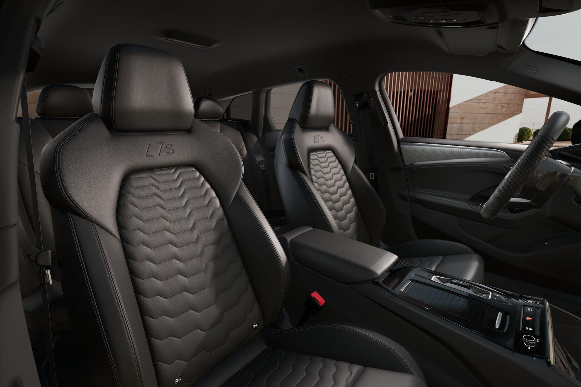 Hoofdafbeelding Audi A6 Avant e-tron