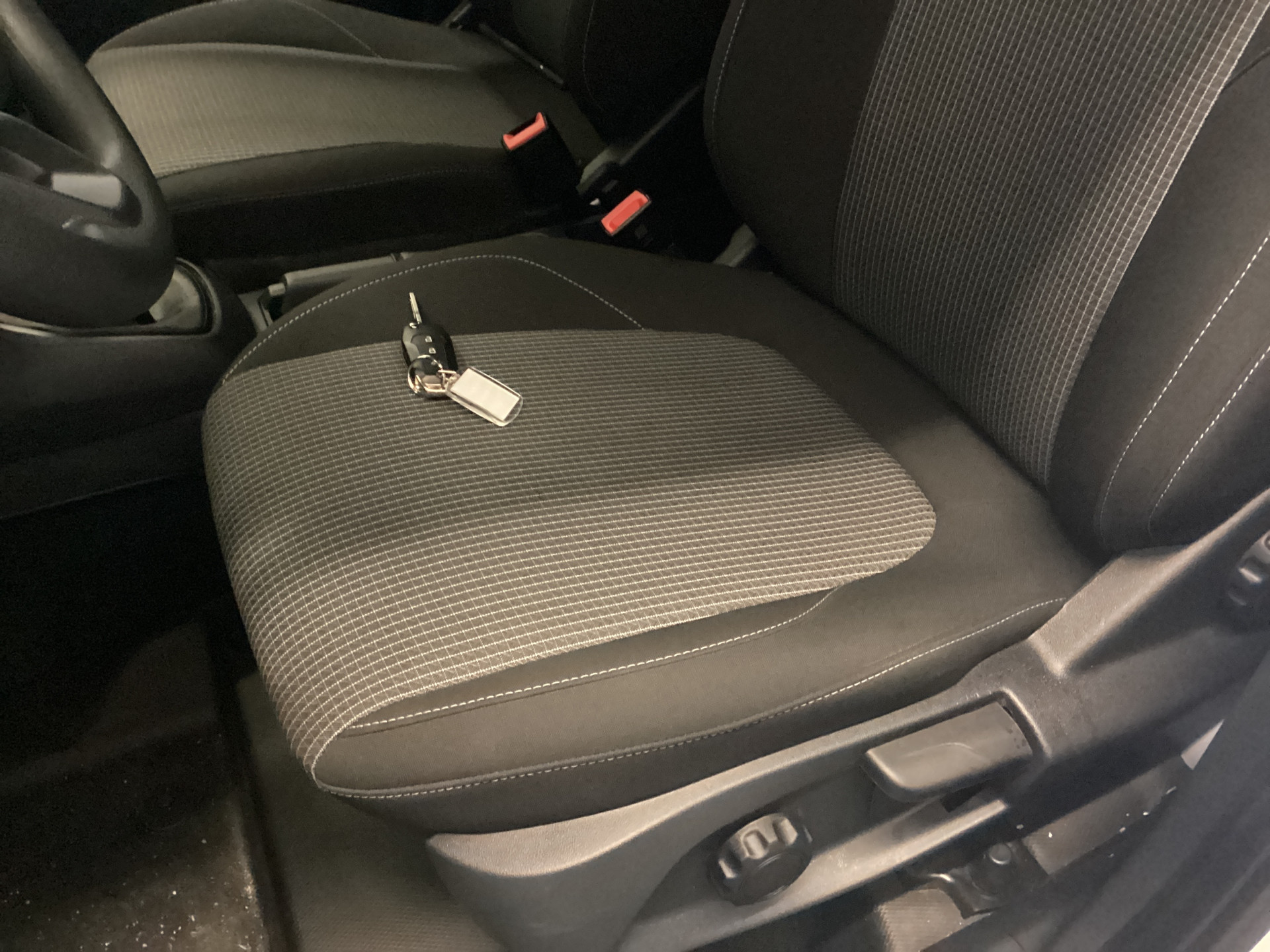 Hoofdafbeelding Ford Transit Courier