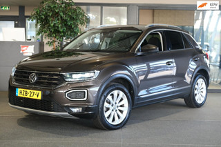 Hoofdafbeelding Volkswagen T-Roc Volkswagen T-ROC 2.0 TSI 4Motion DSG 190 PK Navi Virtual Led Pdc Acc