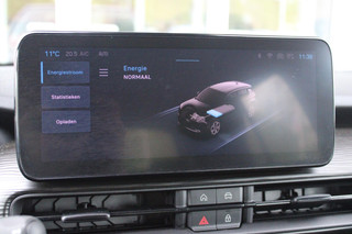 Jeep Avenger Jeep Avenger LONGTITUDE 156PK 54 kWh | NAVIGATIE | DRAADLOZE APPLE CARPLAY/ANDROID AUTO | KEYLESS ENTRY/START | CRUISE CONTROL | PARKEERSENSOREN ACHTER | DAB+ RADIO | CLIMATE CONTROL | DRAADLOZE TELEFOONLADER | LED KOPLAMPEN | - afbeelding nr 20