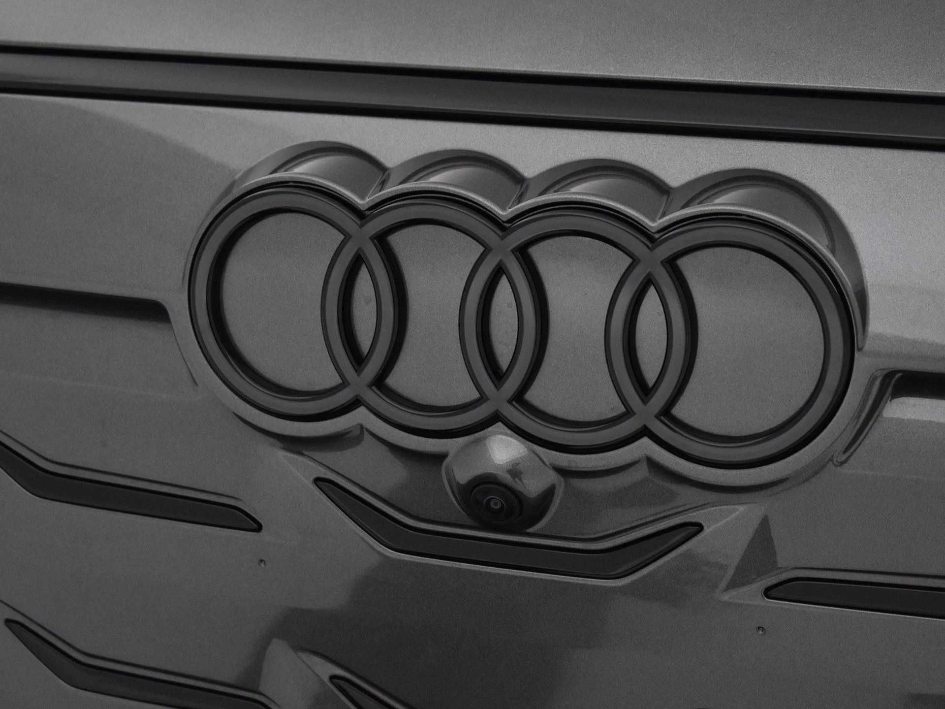 Hoofdafbeelding Audi S6 Avant e-tron