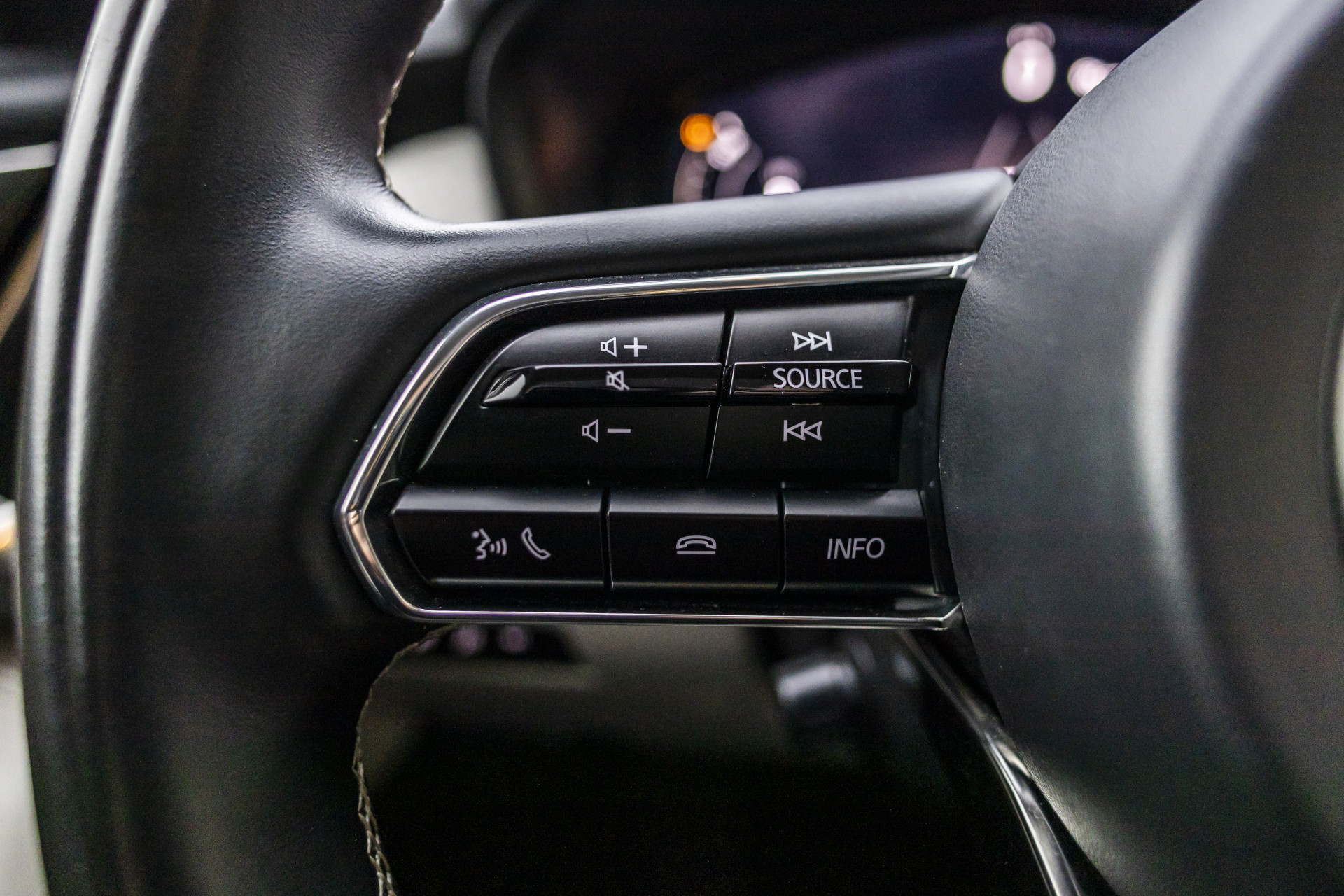 Hoofdafbeelding Mazda CX-60